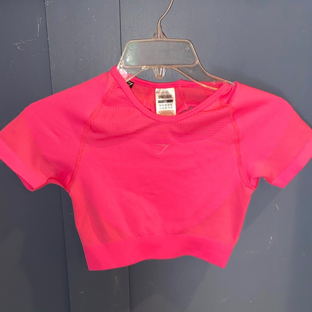 Gymshark‎ Hot Pink XS Crop Top